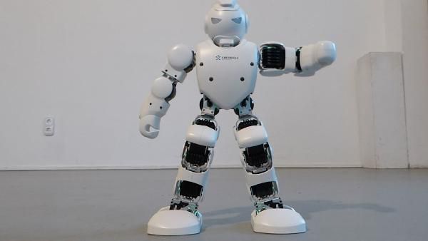 UBTECH ROBOTICS C1250 Alpha 1S Roboter in Weiß für 249€ (statt 454€) UBTECH ROBOTICS C1250 Alpha 1S Roboter in Weiß für 249€ (statt 454€)