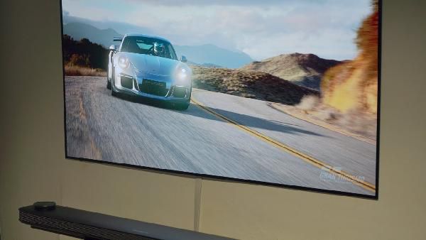 LG OLED65W7V OLED TV - 65 LG OLED65W7V OLED TV 65 Fernseher mit 4K und Smart TV für 2.999€ (statt 3.899€)