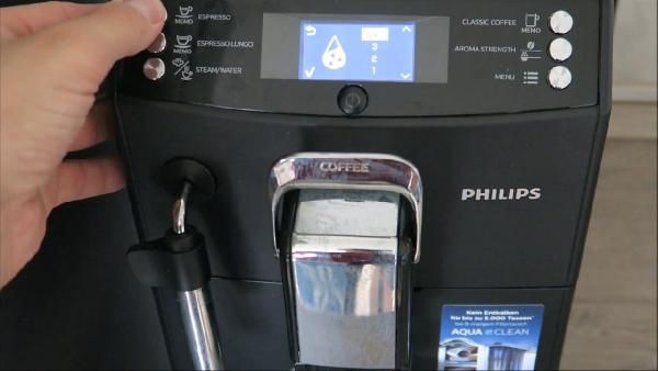 Philips EP4010 Kaffeevollautomat + Milchaufschäumer für 251,99€ (statt 367€) Philips EP4010 Kaffeevollautomat + Milchaufschäumer für 251,99€ (statt 367€)