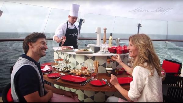 Aktuelle TUI Cruises Angebote z.B. 5tägige Kreuzfahrt Oslo & Kopenhagen ab 645€ p.P. Aktuelle TUI Cruises Angebote z.B. 5tägige Kreuzfahrt Oslo & Kopenhagen ab 645€ p.P.