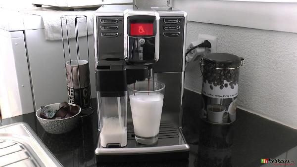Philips EP5360 Kaffeevollautomat mit Milchkaraffe für 424,99€ (statt 506€) Philips EP5360 Kaffeevollautomat mit Milchkaraffe für 424,99€ (statt 506€)