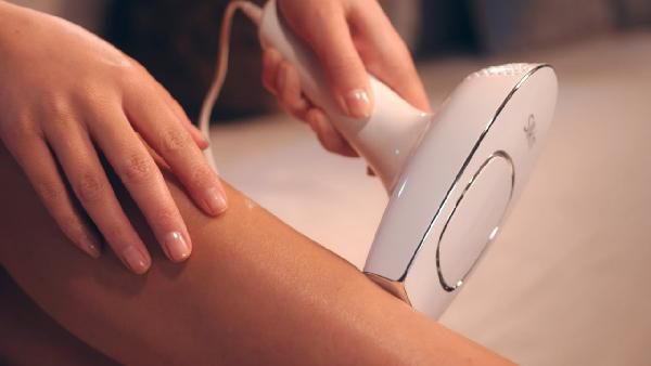 Silk'n Motion Haarentfernungsgerät für 99€ (statt 175€) + gratis Lady Shave Rasierer Silkn Motion Haarentfernungsgerät für 99€ (statt 175€) + gratis Lady Shave Rasierer