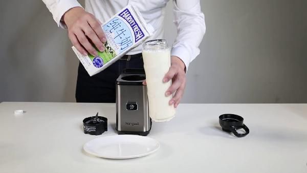 Homgeek Mini Standmixer (300 Watt und 2x600ml Flaschen) für 15,99€ (statt 27€) Homgeek Mini Standmixer (300 Watt und 2x600ml Flaschen) für 15,99€ (statt 27€)