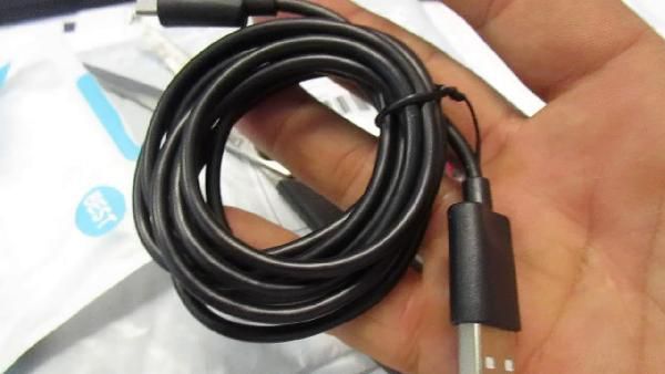 Old Shark Micro USB Charge Sync Cable für 0,87€ Old Shark Micro USB Charge Sync Cable für 0,87€