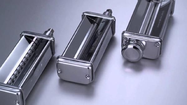 KitchenAid 5KSMPRA 3-teiliger Nudel-Aufsatz für 94,90€ (statt 129€) KitchenAid 5KSMPRA 3 teiliger Nudel Aufsatz für 94,90€ (statt 129€)