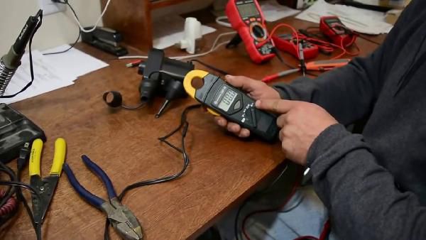 Tacklife DM01M Advanced Multimeter mit Hintergrundbeleuchtung für 17,84€ (statt 24€) Tacklife DM01M Advanced Multimeter mit Hintergrundbeleuchtung für 17,84€ (statt 24€)