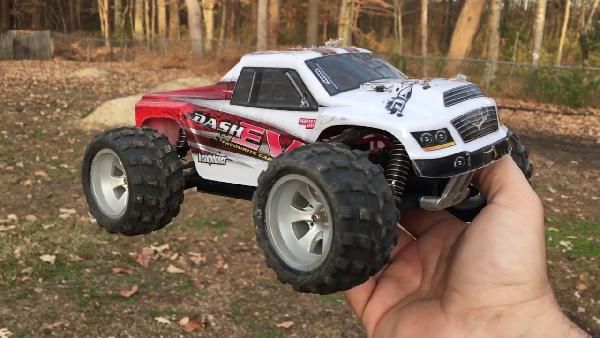 WLtoys A979-B RC Big Feet Truck 70 km/h für 56,99€ - aus CZ WLtoys A979 B RC Big Feet Truck 70 km/h für 56,99€ aus CZ