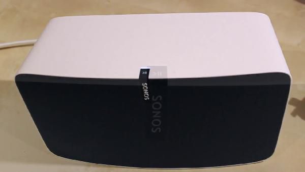 Sonos PLAY:5 - 2. Gen. Lautsprecher für 447,20€ (statt 498€) Sonos PLAY:5 2. Gen. Lautsprecher für 447,20€ (statt 498€)