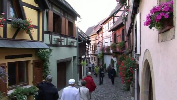 2 ÜN im 3*-Hotel im französischen Elsass inkl. Frühstück & 3-Gänge-Menü ab 69€ p. P. 2 ÜN im 3* Hotel im französischen Elsass inkl. Frühstück & 3 Gänge Menü ab 69€ p. P.