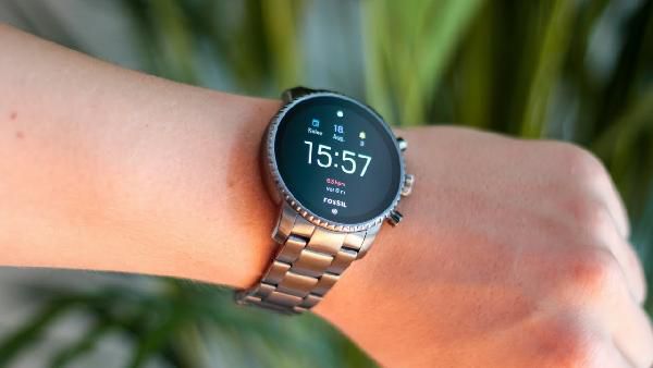 Fossil Q Explorist HR FTW4011 Smartwatch für 140,15€ (statt 179€) Fossil Q Explorist HR FTW4011 Smartwatch für 140,15€ (statt 179€)