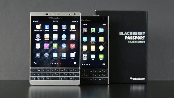 BLACKBERRY Passport Black Edition 32 GB für 119,99€ (statt 160€) BLACKBERRY Passport Black Edition 32 GB für 119,99€ (statt 160€)