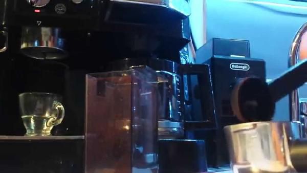 DELONGHI BCO410 Kombi Espresso- und Kaffeemaschine für 95,80€ (statt 106€) DELONGHI BCO410 Kombi Espresso und Kaffeemaschine für 95,80€ (statt 106€)