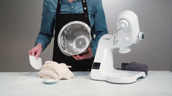 Bosch MUM5 StartLine MUM54A00 Küchenmaschine für 96,92€ (statt 152€) Bosch MUM5 StartLine MUM54A00 Küchenmaschine für 96,92€ (statt 152€)