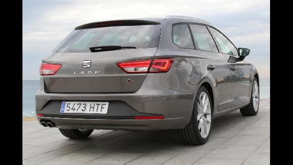 Privat & Gewerbe: Seat Leon Sportstourer TSI 6MT mit 150 PS für 149€ mtl. - LF: 0,53 Privat & Gewerbe: Seat Leon Sportstourer TSI 6MT mit 150 PS für 149€ mtl. LF: 0,53