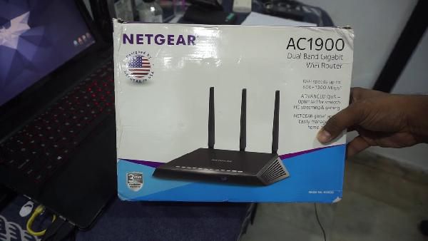 Netgear R6800 Dualband Gigabit WLAN-Router für 55,90€ (statt 106€) Netgear R6800 Dualband Gigabit WLAN Router für 55,90€ (statt 106€)