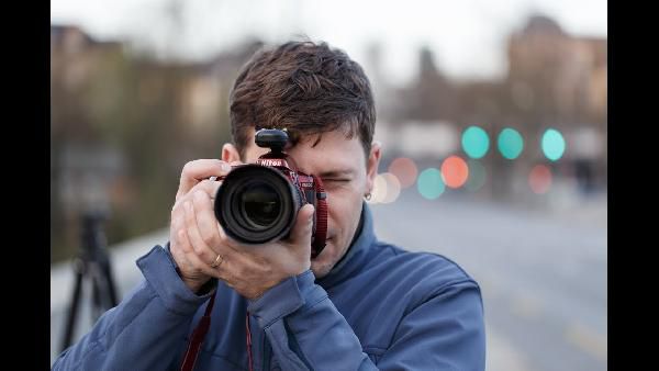 Nikon D 5300 - DSLR-Kamera mit 18-140 mm VR Objektiv ab 629,90€ (statt 770€) Nikon D 5300 DSLR Kamera mit 18 140 mm VR Objektiv ab 629,90€ (statt 770€)