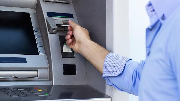Benachrichtigungsentgelt beim Girokonto – so viel darf Deine Bank berechnen Benachrichtigungsentgelt beim Girokonto – so viel darf Deine Bank berechnen