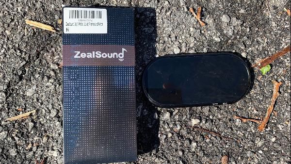 zealsound 10W Qi Ladestation aus gehärtetem Glas für 23,99€ (statt 40€) zealsound 10W Qi Ladestation aus gehärtetem Glas für 23,99€ (statt 40€)