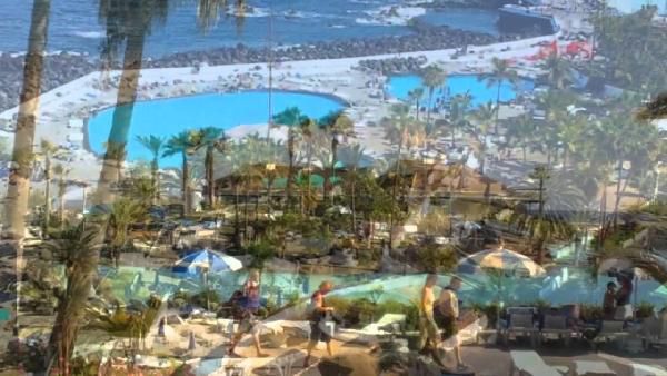 7 oder 14 Tage Teneriffa inkl. Flug + Frühstück und Besuch der Lago Martiánez ab 379€ p.P. 7 oder 14 Tage Teneriffa inkl. Flug + Frühstück und Besuch der Lago Martiánez ab 379€ p.P.