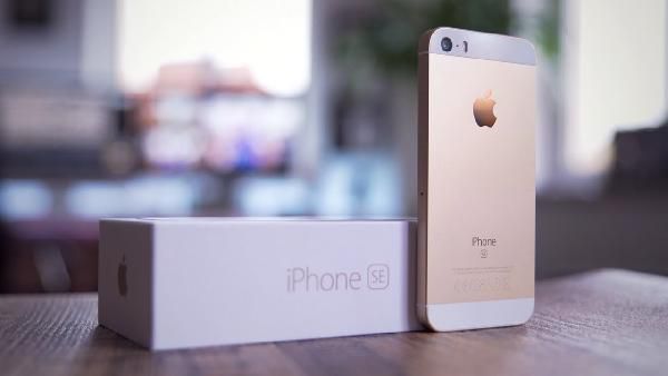 iPhone SE 32GB für 4,95€ + Vodafone Allnet-Flat mit 6GB für 19,99€ mtl. iPhone SE 32GB für 4,95€ + Vodafone Allnet Flat mit 6GB für 19,99€ mtl.