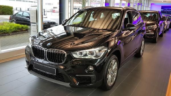 BMW X1 sDrive18i Advantage Privat- und Gewerbe-Leasing (140 PS) für 255,94€ mtl. (brutto) BMW X1 sDrive18i Advantage Privat und Gewerbe Leasing (140 PS) für 255,94€ mtl. (brutto)