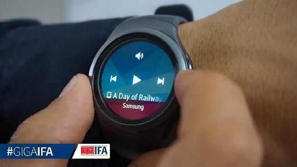 SAMSUNG Gear S2 Classic Smartwatch für 211,21€ (statt 240€) SAMSUNG Gear S2 Classic Smartwatch für 211,21€ (statt 240€)