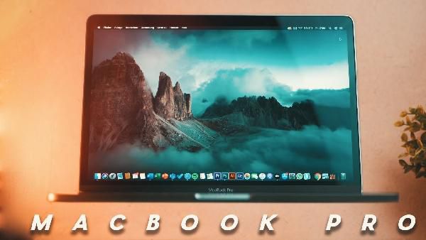 Apple MacBook Pro 13 Apple MacBook Pro 13 Retina 2017 mit i5 + 128GB für 919,10€ (statt 1.050€)