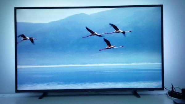 Philips 55PUS6704 139cm 55 Philips 55PUS6704 139cm 55 4K UltraHD Fernseher mit Ambilight für 417,17€ (statt 499€)