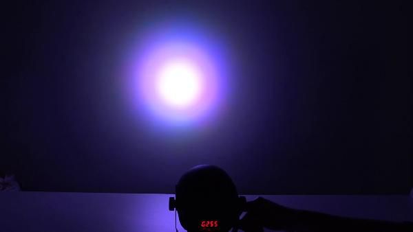4x RGBW Bühnenlichter mit 15W & Fernbedienung für 48,70€ – aus DE 4x RGBW Bühnenlichter mit 15W & Fernbedienung für 48,70€ – aus DE