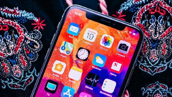 iPhone X mit 256 GB für 89€ + Magenta XL mit unbegrenzt Datenvolumen + Allnet-Flat für 99,95€ iPhone X mit 256 GB für 89€ + Magenta XL mit unbegrenzt Datenvolumen + Allnet Flat für 99,95€