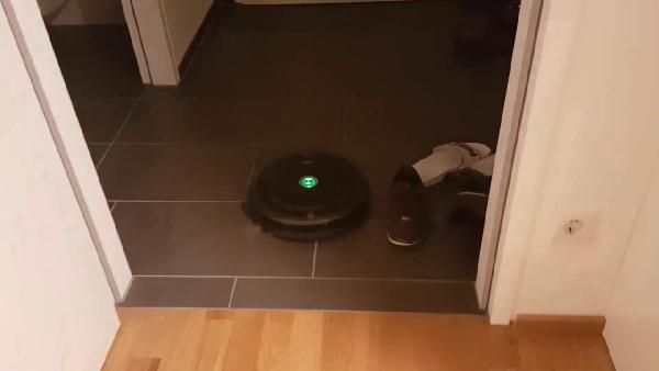 IROBOT Roomba 676 Staubsaugroboter für 199€ (statt 251€) IROBOT Roomba 676 Staubsaugroboter für 199€ (statt 251€)