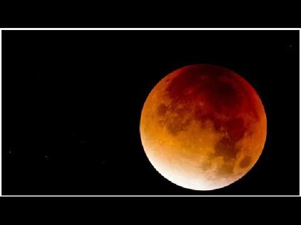 Media Markt Ferngläser und Teleskop Aktion zur Mondfinsternis: z.B. CELESTRON ExploraScope für 85€ (statt 104€) Media Markt Ferngläser und Teleskop Aktion zur Mondfinsternis: z.B. CELESTRON ExploraScope für 85€ (statt 104€)