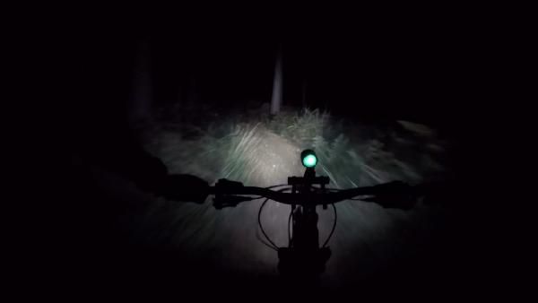 Nitefighter BT40S Fahrradlampe mit 1.600 Lumen für 39,84€ (statt 48€) Nitefighter BT40S Fahrradlampe mit 1.600 Lumen für 39,84€ (statt 48€)