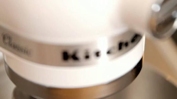 KitchenAid 5K45SSEWH Classic (refurbished) für 209€ (statt neu 291€) KitchenAid 5K45SSEWH Classic (refurbished) für 209€ (statt neu 291€)