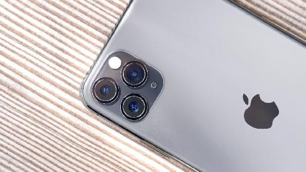 Apple iPhone 11 Pro für 46€ + Vodafone Flat mit 30GB LTE für 51,99€ mtl. Apple iPhone 11 Pro für 46€ + Vodafone Flat mit 30GB LTE für 51,99€ mtl.