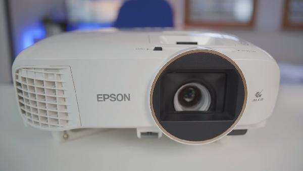 Epson EH-TW5650 - Full HD 3D Beamer für 561€ (statt 758€) Epson EH TW5650 Full HD 3D Beamer für 561€ (statt 758€)