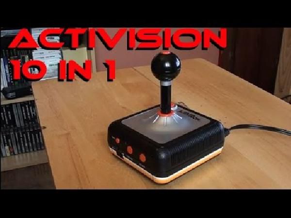 Activision 10 Original Atari Spiele im Joystick für 9,99€ Activision 10 Original Atari Spiele im Joystick für 9,99€