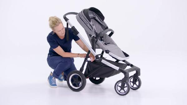 Thule Sleek Kombikinderwagen mit Babywanne in Rot für 573,29€ (statt 995€) Thule Sleek Kombikinderwagen mit Babywanne in Rot für 573,29€ (statt 995€)