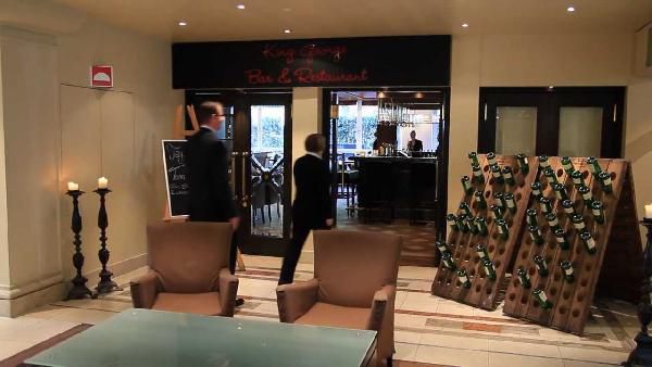 2 ÜN im 4*-Hotel in Hamburg inkl. Frühstücksbuffet, Welcomedrink und Fitness ab 99€ p.P. 2 ÜN im 4* Hotel in Hamburg inkl. Frühstücksbuffet, Welcomedrink und Fitness ab 99€ p.P.