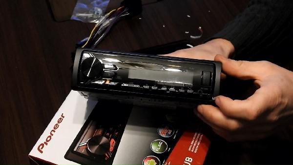 PIONEER MVH-190UB Autoradio für 35€ (statt 46€) PIONEER MVH 190UB Autoradio für 35€ (statt 46€)