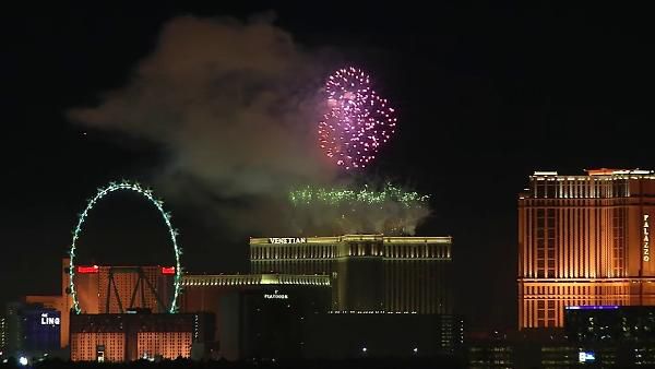 Silvester in Las Vegas! 9 Tage inkl. Flügen ab 642€ p.P. Silvester in Las Vegas! 9 Tage inkl. Flügen ab 642€ p.P.
