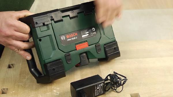 Bosch Akku Radio PRA 10,8 LI (ohne Akku) für 39,99€ (statt 65€) Bosch Akku Radio PRA 10,8 LI (ohne Akku) für 39,99€ (statt 65€)