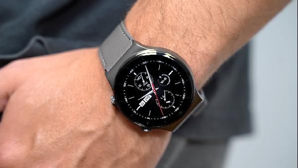 HUAWEI Watch GT 2 Pro Classic 46mm nebula gray Smartwatch für 239€ (statt 254€) HUAWEI Watch GT 2 Pro Classic 46mm nebula gray Smartwatch für 239€ (statt 254€)