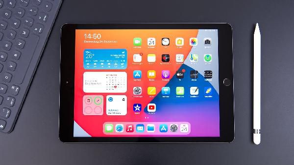 Apple iPad (2020) WiFi + 32GB in allen Farben für je 333€ (statt 348€) Apple iPad (2020) WiFi + 32GB in allen Farben für je 333€ (statt 348€)