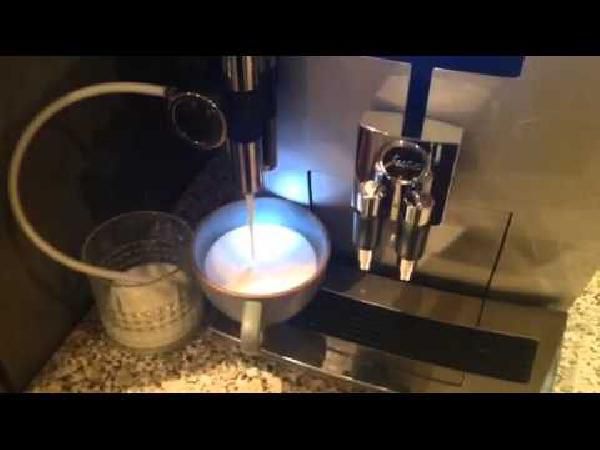 JURA J90 Kaffeevollautomat für 999€ (statt 1.399€) JURA J90 Kaffeevollautomat für 999€ (statt 1.399€)
