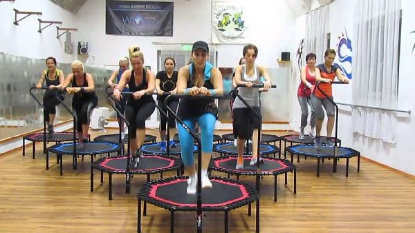 SPORTPLUS Fitness Trampolin SP-T-110 in 3 Farben für je 74,99€ (statt 90€) SPORTPLUS Fitness Trampolin SP T 110 in 3 Farben für je 74,99€ (statt 90€)
