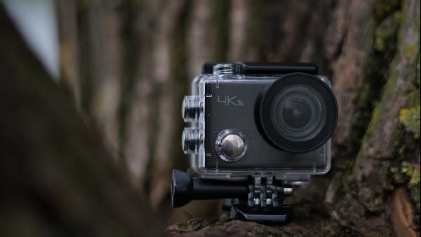 APEMAN A77 - 4K Actioncam mit 170° Weitwinkel für 36,99€ (statt 50€) APEMAN A77 4K Actioncam mit 170° Weitwinkel für 36,99€ (statt 50€)
