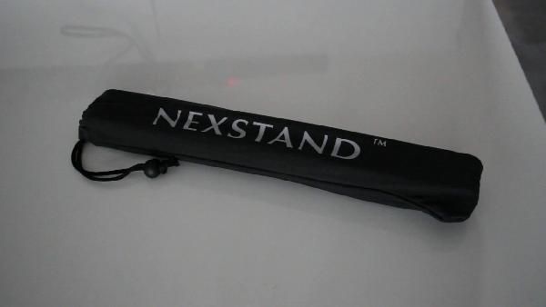 Nexstand - Laptopständer für Unterwegs & Reisen für 17,45€ Nexstand Laptopständer für Unterwegs & Reisen für 17,45€
